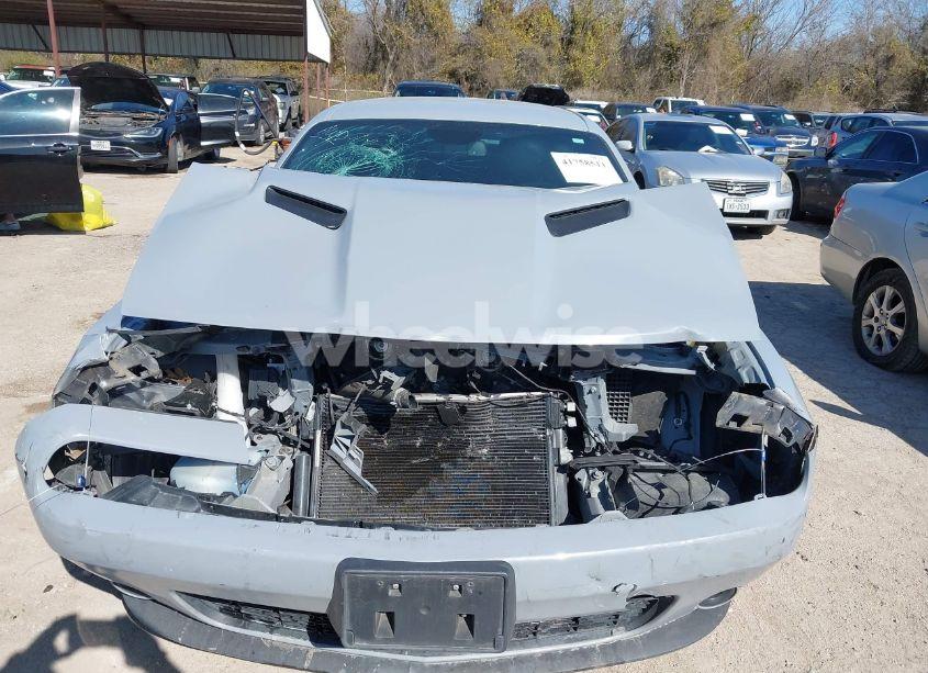 Photo 10 of 2022 Dodge Challenger SXT AWD (VIN 2C3CDZGG2NH234401)