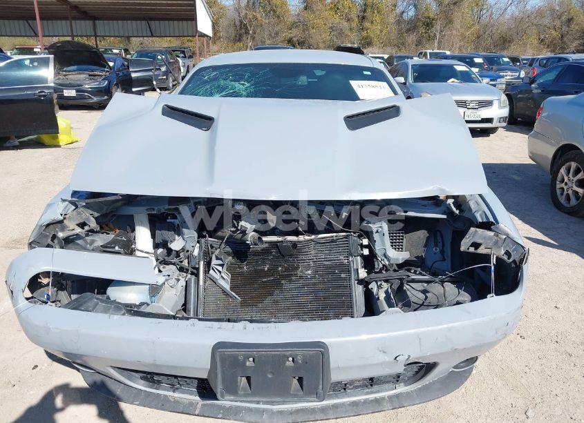 Photo 6 of 2022 Dodge Challenger SXT AWD (VIN 2C3CDZGG2NH234401)