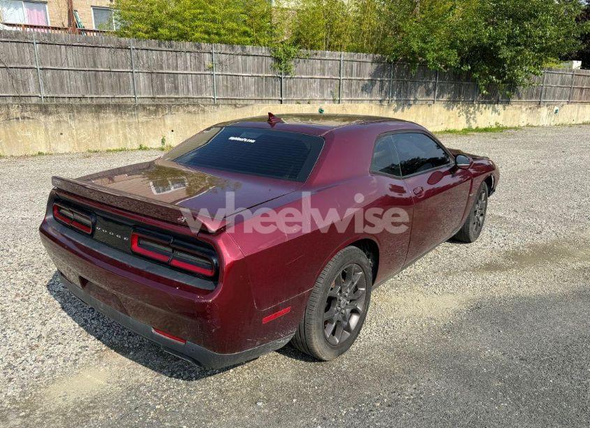 Photo 4 of 2018 Dodge Challenger GT AWD (VIN 2C3CDZGG4JH184241)