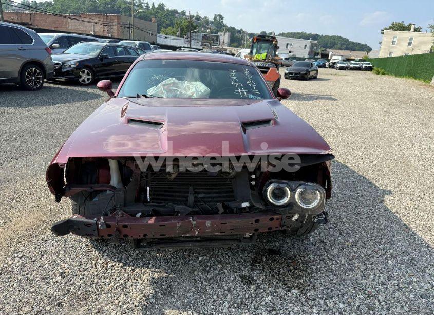 Photo 6 of 2018 Dodge Challenger GT AWD (VIN 2C3CDZGG4JH184241)