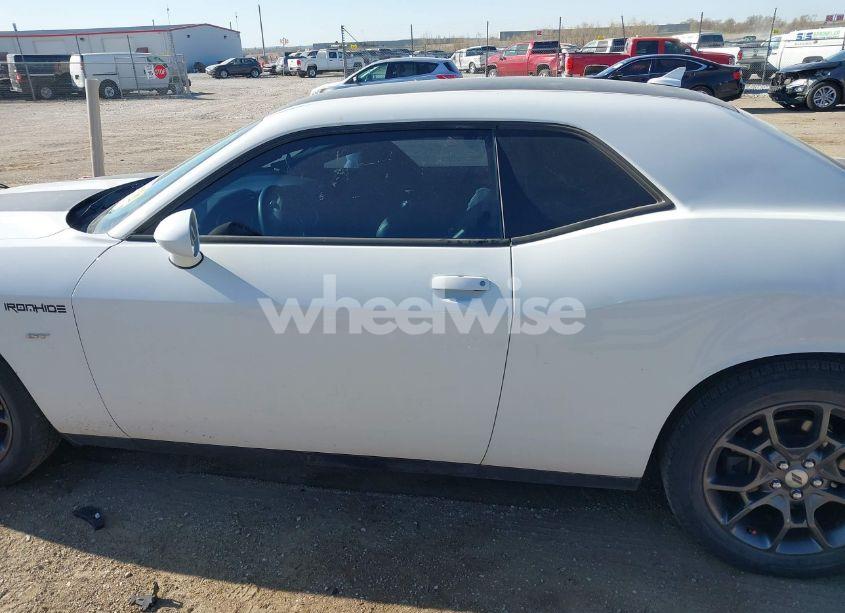 Photo 14 of 2018 Dodge Challenger GT AWD (VIN 2C3CDZGG5JH257438)