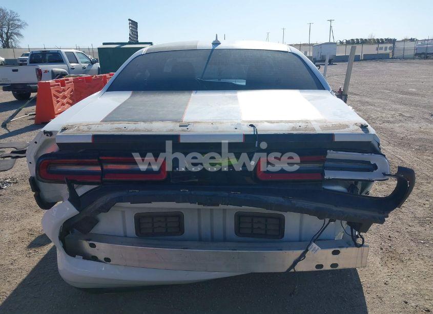 Photo 16 of 2018 Dodge Challenger GT AWD (VIN 2C3CDZGG5JH257438)