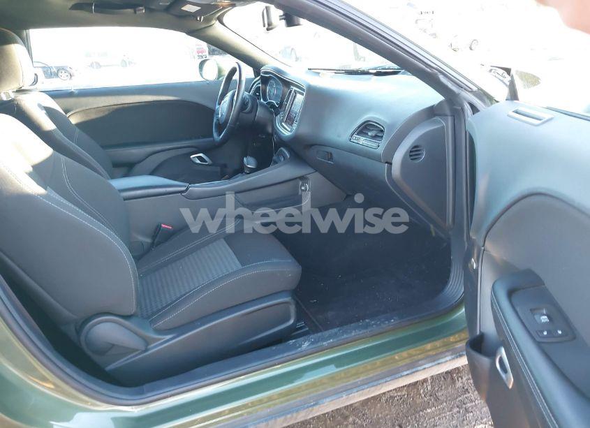 Photo 5 of 2021 Dodge Challenger SXT AWD (VIN 2C3CDZGG6MH607468)