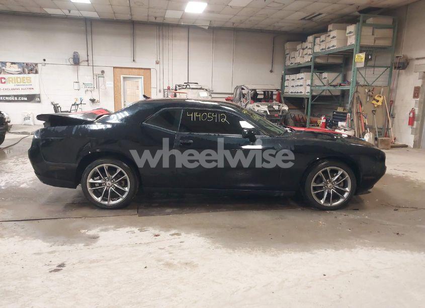 Photo 13 of 2021 Dodge Challenger SXT AWD (VIN 2C3CDZGG6MH611360)