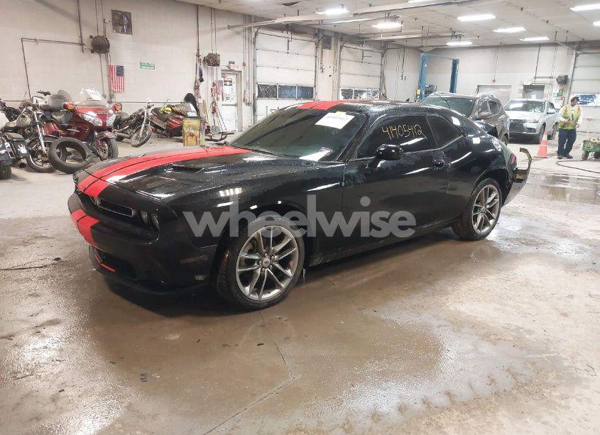 Photo 2 of 2021 Dodge Challenger SXT AWD (VIN 2C3CDZGG6MH611360)