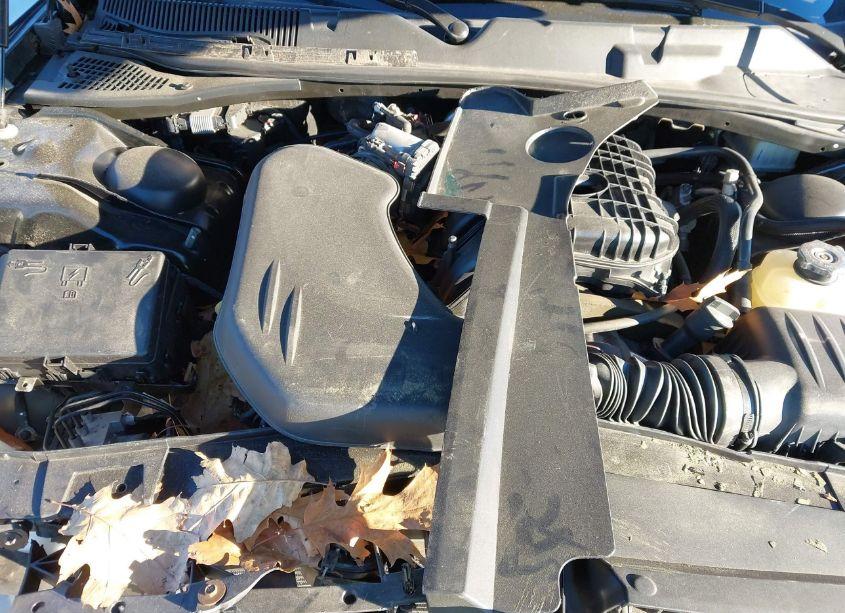 Photo 10 of 2017 Dodge Challenger GT (VIN 2C3CDZGG7HH641182)