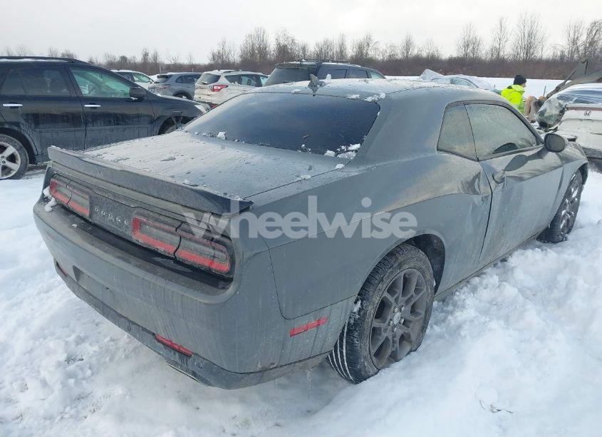 Photo 4 of 2018 Dodge Challenger GT AWD (VIN 2C3CDZGG7JH288965)
