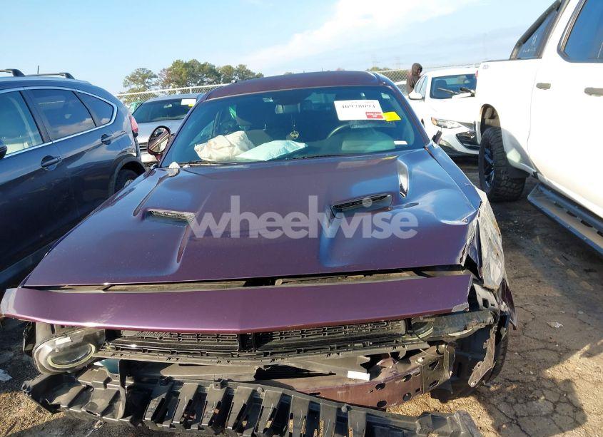 Photo 13 of 2022 Dodge Challenger SXT AWD (VIN 2C3CDZGG8NH144752)