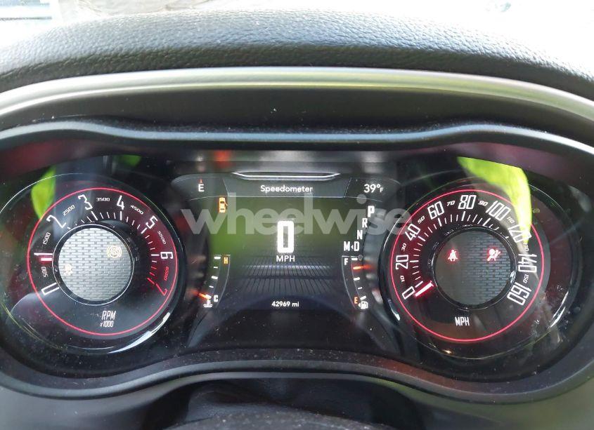 Photo 16 of 2022 Dodge Challenger SXT AWD (VIN 2C3CDZGG8NH144752)