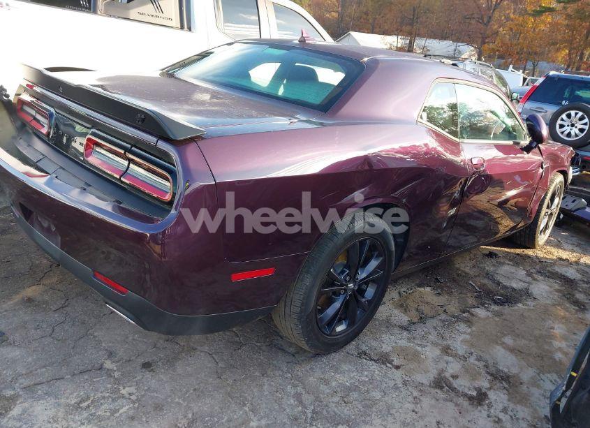 Photo 4 of 2022 Dodge Challenger SXT AWD (VIN 2C3CDZGG8NH144752)