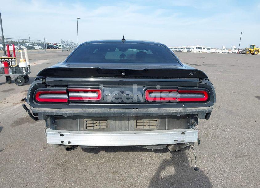 Photo 17 of 2018 Dodge Challenger GT AWD (VIN 2C3CDZGGXJH215623)