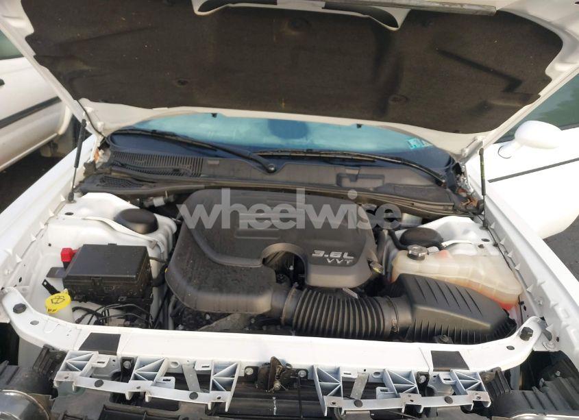 Photo 10 of 2021 Dodge Challenger GT (VIN 2C3CDZJG0MH672695)