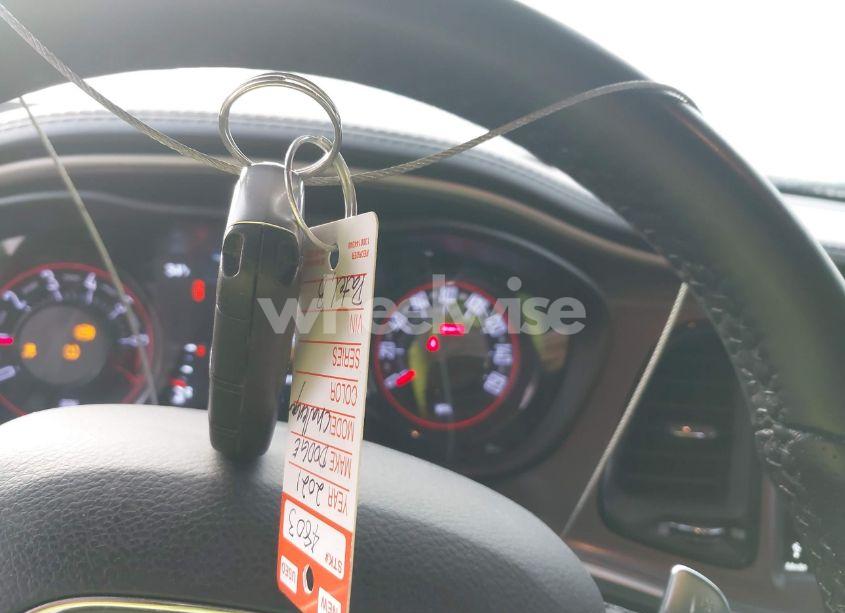 Photo 11 of 2021 Dodge Challenger GT (VIN 2C3CDZJG0MH672695)