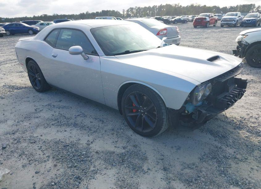 2022 Dodge Challenger GT (VIN 2C3CDZJG0NH122575) main photo