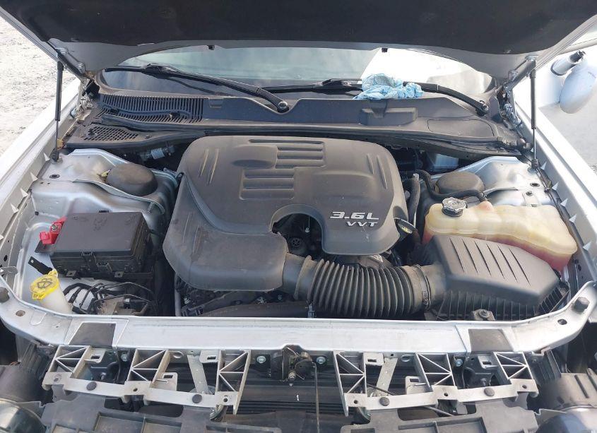 Photo 10 of 2022 Dodge Challenger GT (VIN 2C3CDZJG0NH122575)