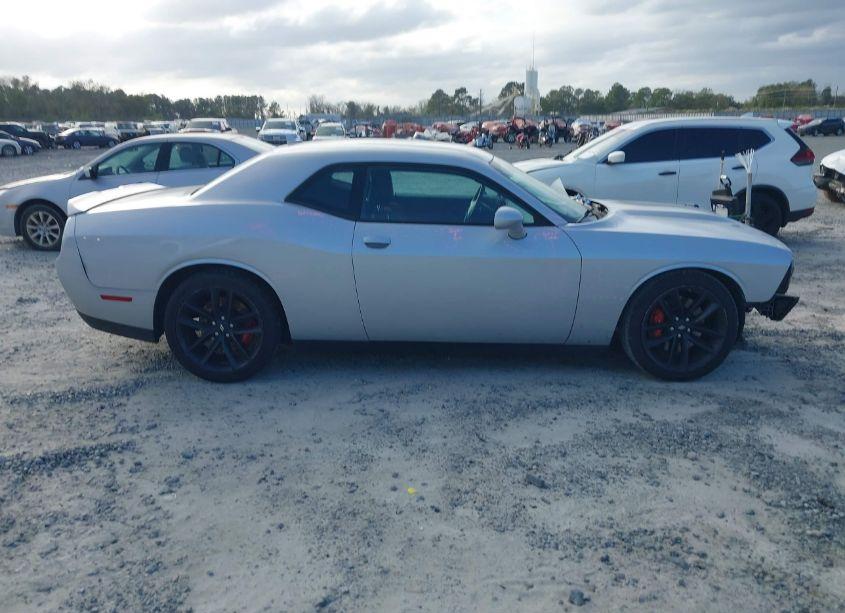 Photo 13 of 2022 Dodge Challenger GT (VIN 2C3CDZJG0NH122575)
