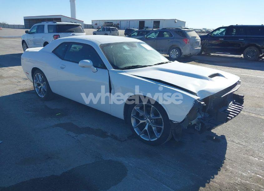 2022 Dodge Challenger GT (VIN 2C3CDZJG0NH233174) main photo