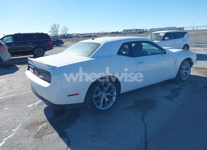 Photo 4 of 2022 Dodge Challenger GT (VIN 2C3CDZJG0NH233174)