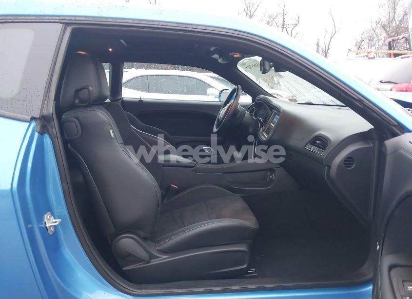 Photo 5 of 2023 Dodge Challenger GT (VIN 2C3CDZJG1PH694872)