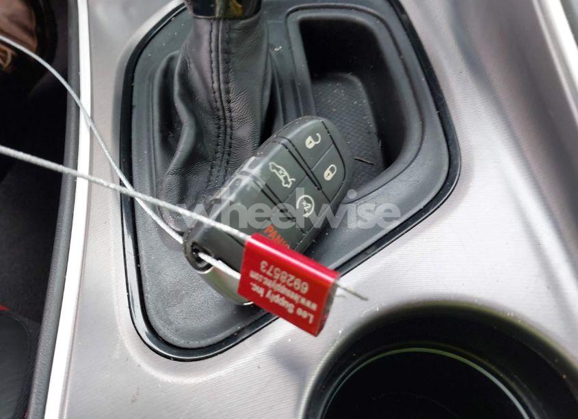 Photo 11 of 2019 Dodge Challenger GT (VIN 2C3CDZJG2KH570912)