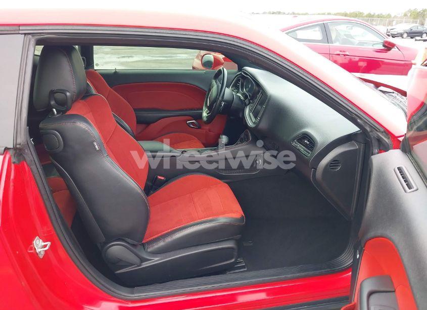 Photo 5 of 2019 Dodge Challenger GT (VIN 2C3CDZJG2KH570912)