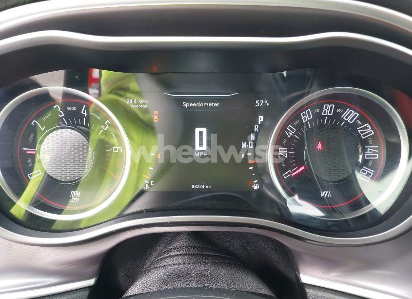 Photo 7 of 2019 Dodge Challenger GT (VIN 2C3CDZJG2KH570912)