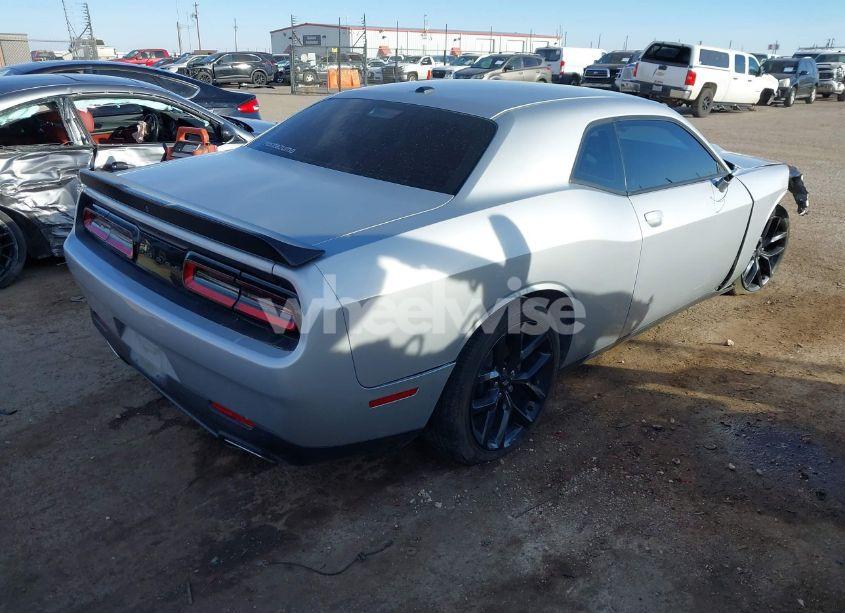 Photo 4 of 2021 Dodge Challenger GT (VIN 2C3CDZJG3MH567634)