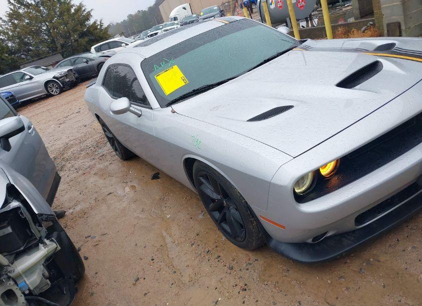 2022 Dodge Challenger GT (VIN 2C3CDZJG4NH242329) main photo
