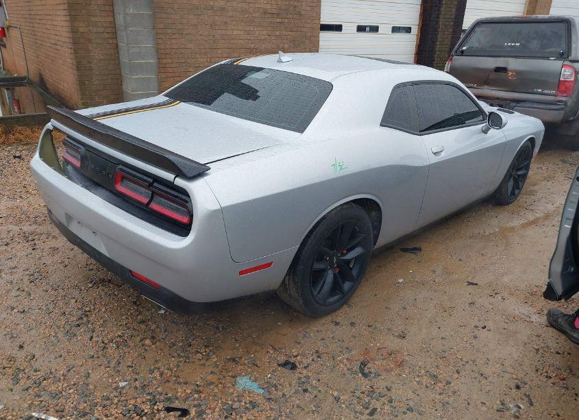 Photo 4 of 2022 Dodge Challenger GT (VIN 2C3CDZJG4NH242329)