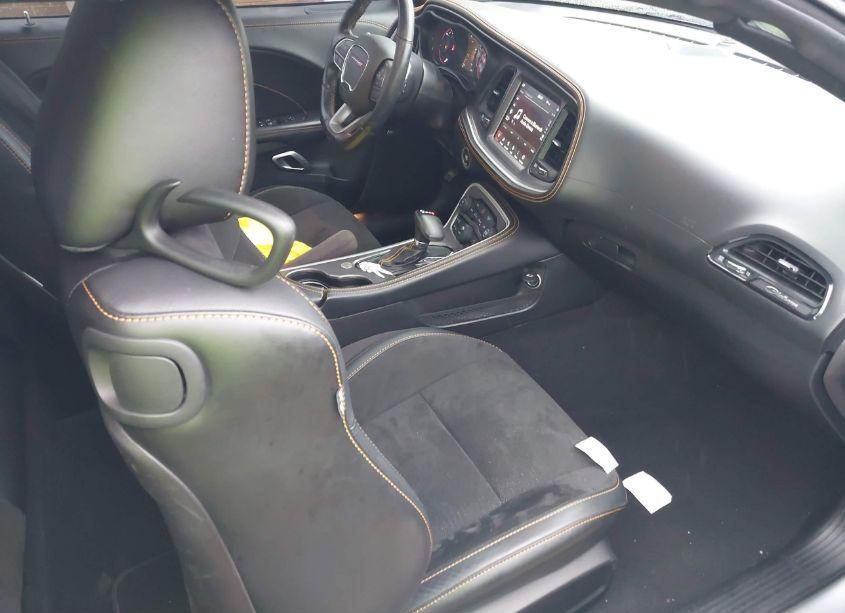 Photo 5 of 2022 Dodge Challenger GT (VIN 2C3CDZJG4NH242329)