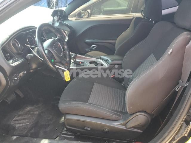 Photo 6 of 2019 DODGE CHALLENGER GT (VIN 2C3CDZJG5KH747761)