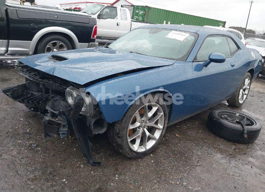 Photo 2 of 2020 Dodge Challenger GT (VIN 2C3CDZJG6LH211208)