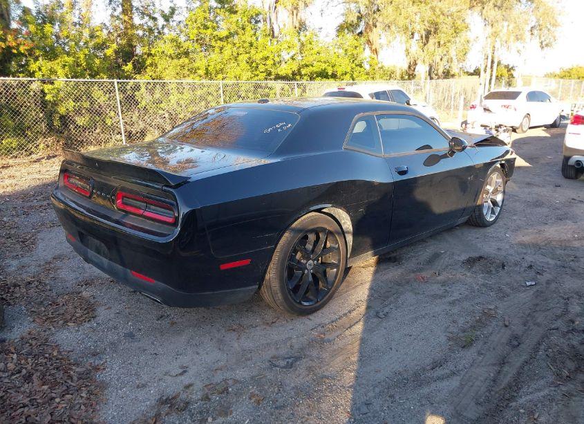 Photo 4 of 2021 Dodge Challenger GT (VIN 2C3CDZJG6MH597324)