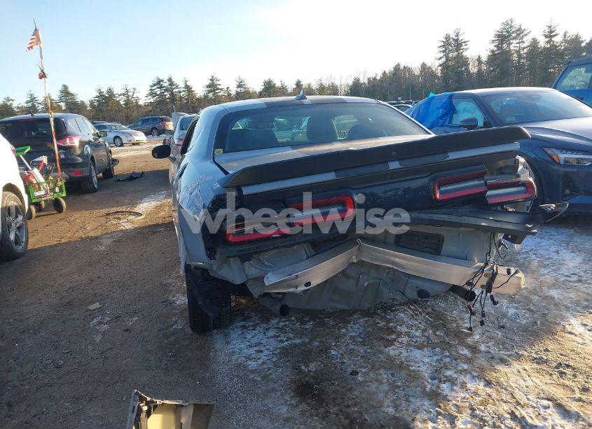 Photo 6 of 2021 Dodge Challenger GT (VIN 2C3CDZJG6MH676377)