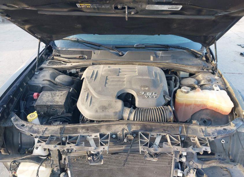 Photo 10 of 2019 Dodge Challenger GT (VIN 2C3CDZJG7KH621496)