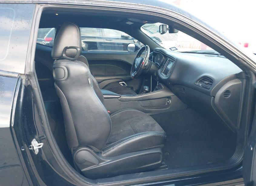 Photo 5 of 2019 Dodge Challenger GT (VIN 2C3CDZJG7KH621496)