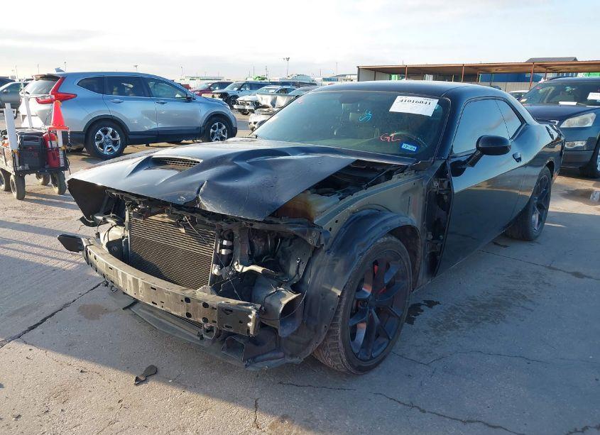 Photo 6 of 2019 Dodge Challenger GT (VIN 2C3CDZJG7KH621496)