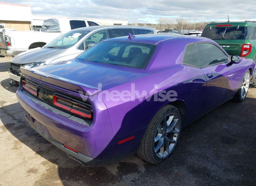 Photo 4 of 2019 Dodge Challenger GT (VIN 2C3CDZJG7KH635477)