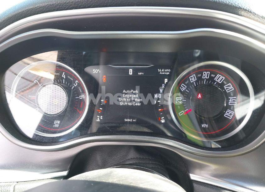 Photo 7 of 2019 Dodge Challenger GT (VIN 2C3CDZJG7KH635477)