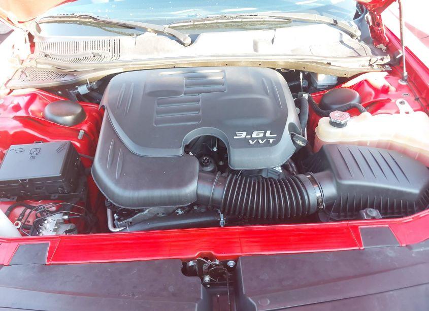 Photo 10 of 2022 Dodge Challenger GT (VIN 2C3CDZJG7NH136988)