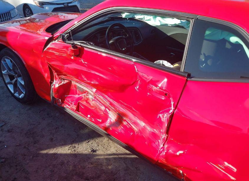 Photo 6 of 2022 Dodge Challenger GT (VIN 2C3CDZJG7NH136988)