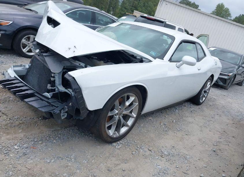 Photo 2 of 2022 Dodge Challenger GT (VIN 2C3CDZJG7NH159705)