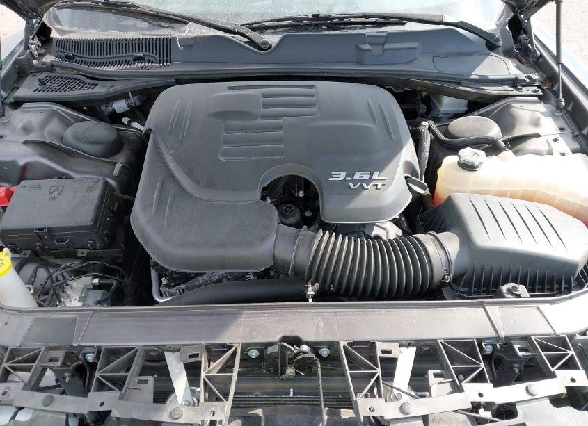 Photo 10 of 2022 Dodge Challenger GT (VIN 2C3CDZJG7NH181610)