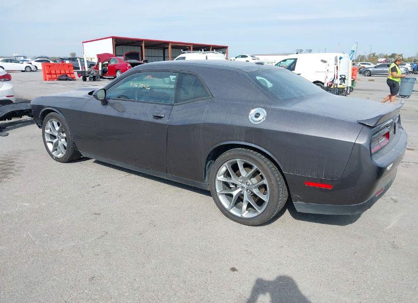Photo 3 of 2022 Dodge Challenger GT (VIN 2C3CDZJG7NH181610)
