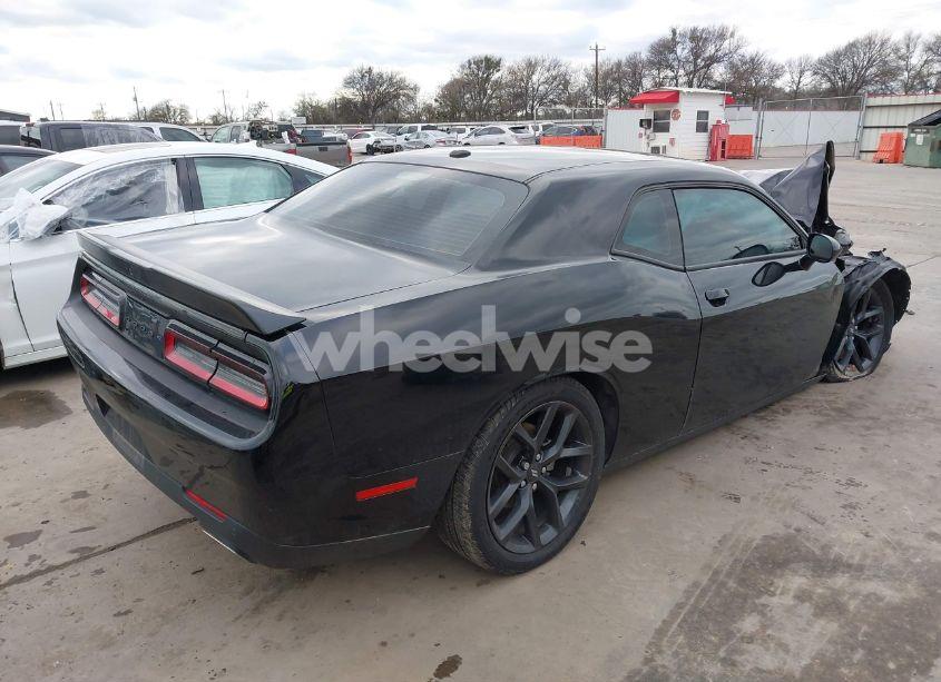 Photo 4 of 2022 Dodge Challenger GT (VIN 2C3CDZJG7NH191859)