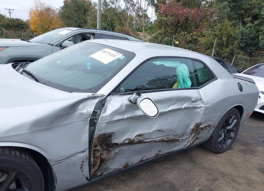 Photo 6 of 2022 Dodge Challenger GT (VIN 2C3CDZJG8NH151273)