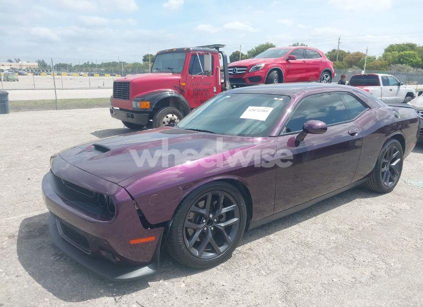 Photo 2 of 2022 Dodge Challenger GT (VIN 2C3CDZJG8NH226859)