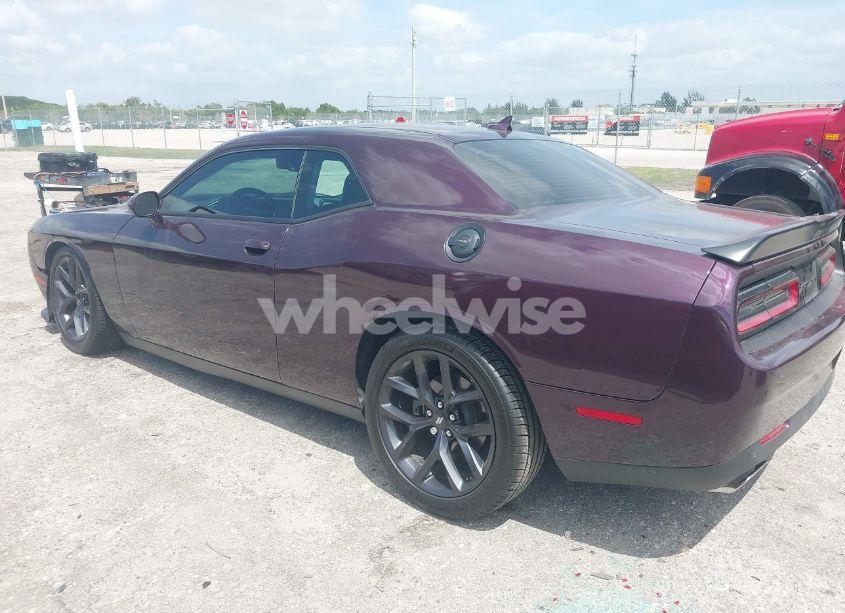 Photo 3 of 2022 Dodge Challenger GT (VIN 2C3CDZJG8NH226859)