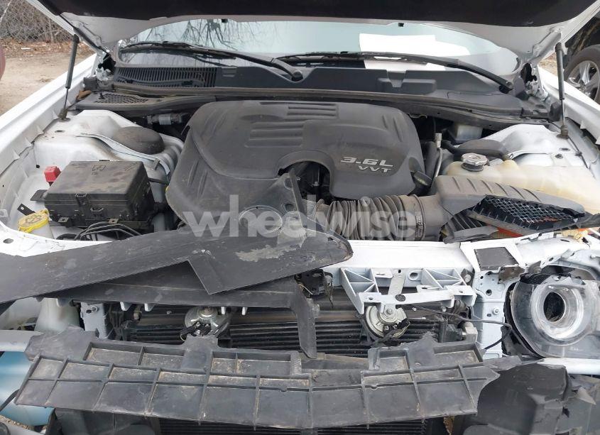 Photo 10 of 2022 Dodge Challenger GT (VIN 2C3CDZJG8NH233147)