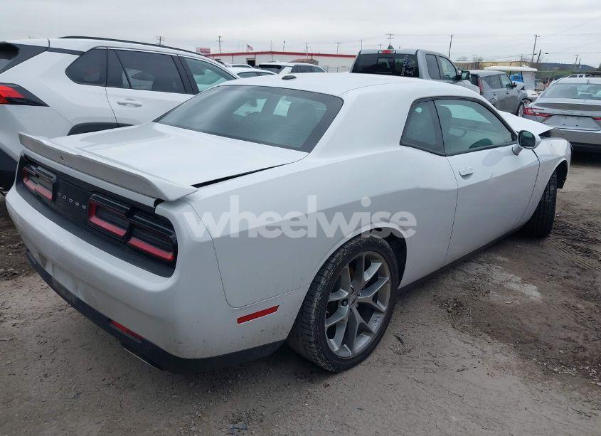 Photo 4 of 2022 Dodge Challenger GT (VIN 2C3CDZJG8NH233147)